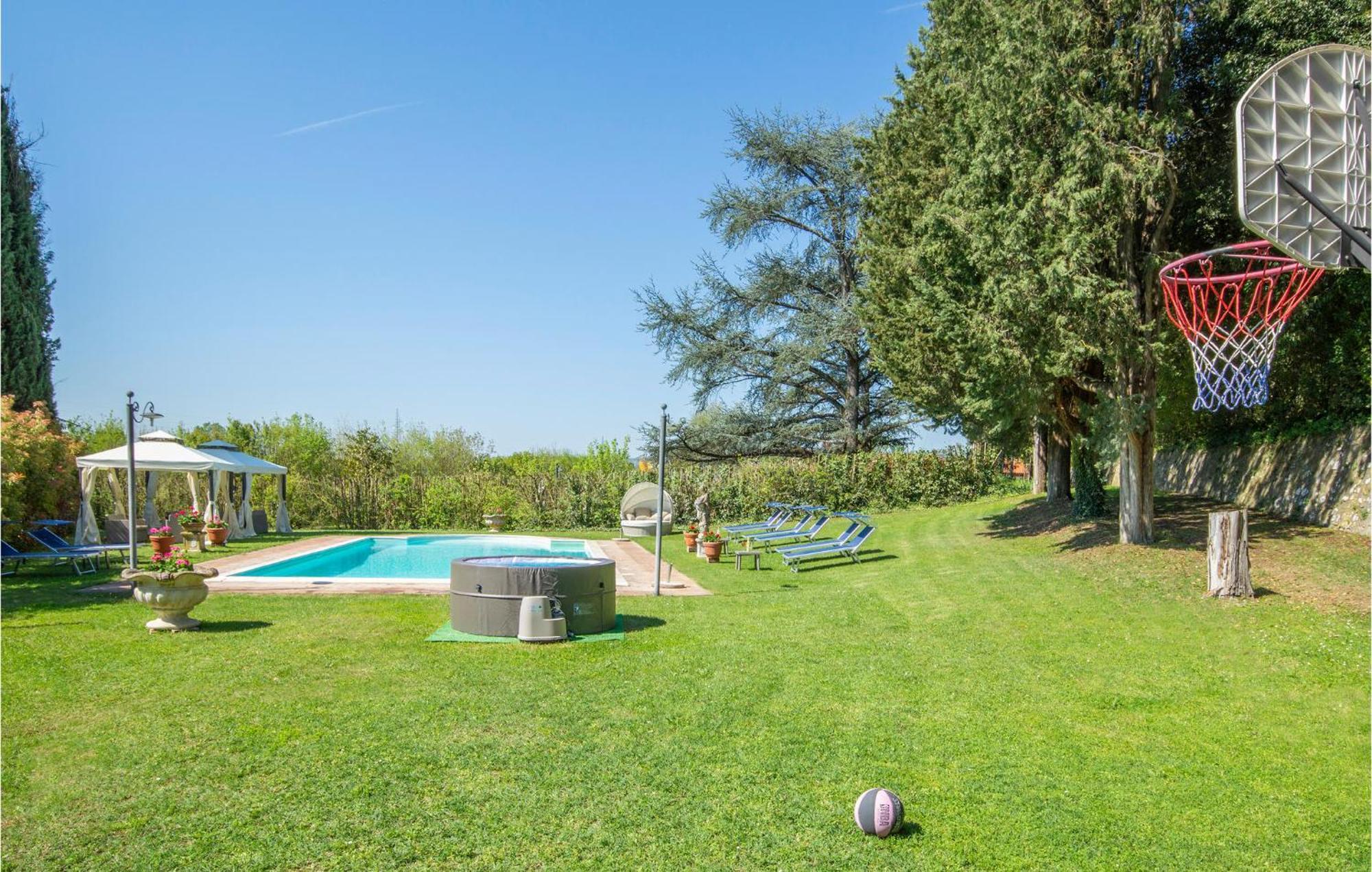 Villa Pieve, Lucignano Exteriör bild